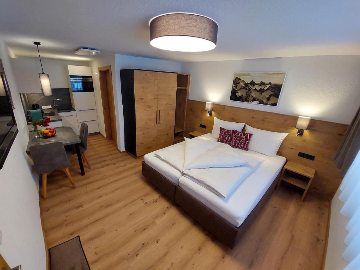 Viktors Apartments سانكت أنتون ام ارلبرغ المظهر الخارجي الصورة