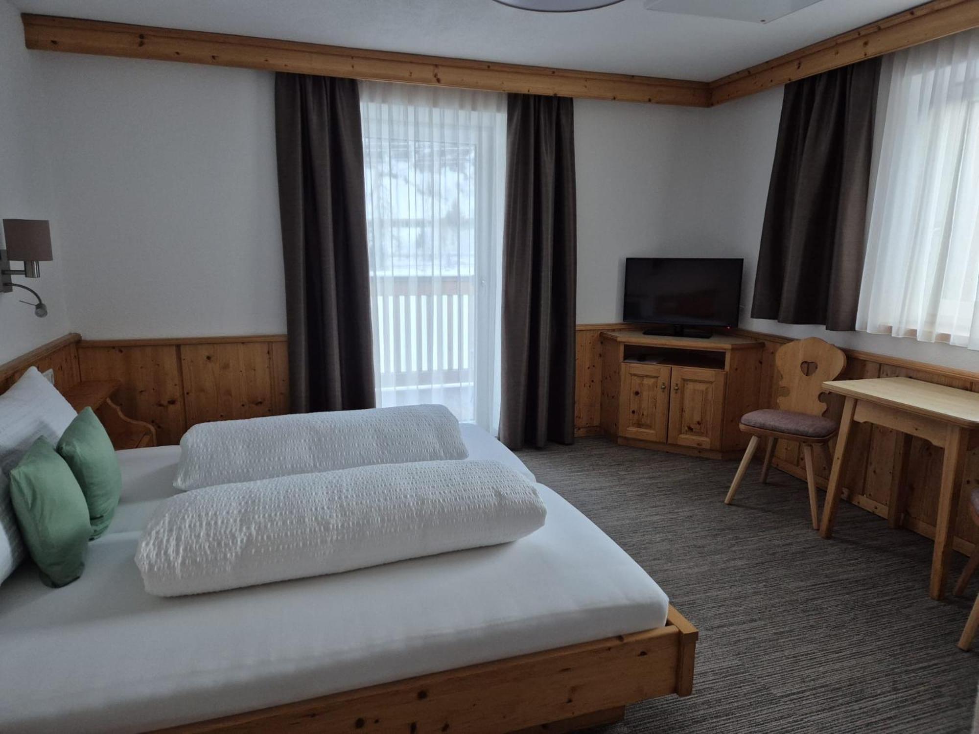Viktors Apartments سانكت أنتون ام ارلبرغ المظهر الخارجي الصورة